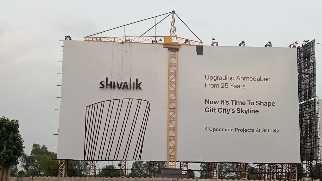 Shivalik Billboard set up