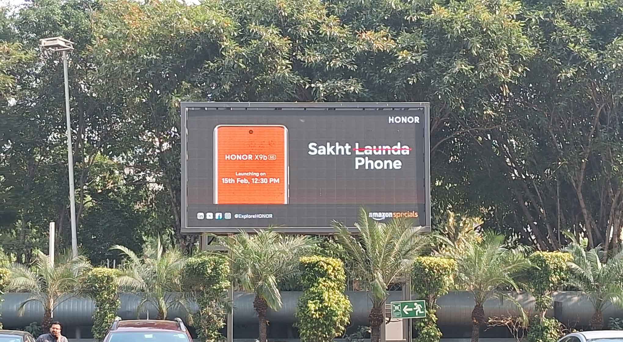 HONOR phone OOH campaign