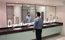 India's First Instant Shaving Experience in an OOH Environment - Philips Trimmer