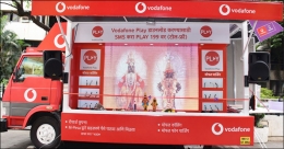 Vodafone travels with Warkaris on their spiritual journey