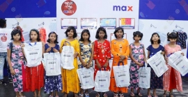 Max Fashion builds ‘Wall of Kindness’ at Durga Puja Pandal
