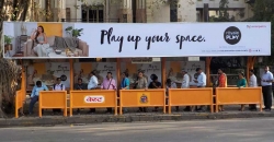 Asian Paints Royal Play(s) well with traffic signal with DOOH approach