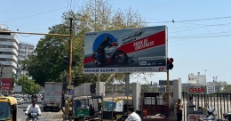 Rajkot outdoor exudes a busy look with diverse brands straddling the OOH canvas