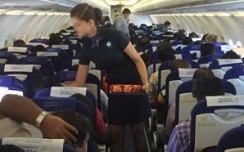 CASHurDRIVE surprises in-flights passengers with cookies