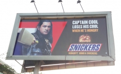 Captain cool Dhoni goes all out for Snickers