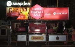 Snapdeal unboxes the festivities in a big way, unveils new logo 