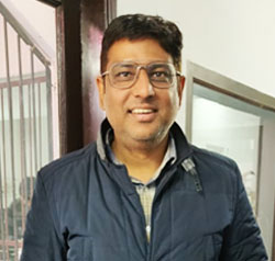Amit Bahl, Director, Kan Universal