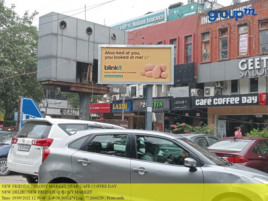 Blinkit smart OOH campaign