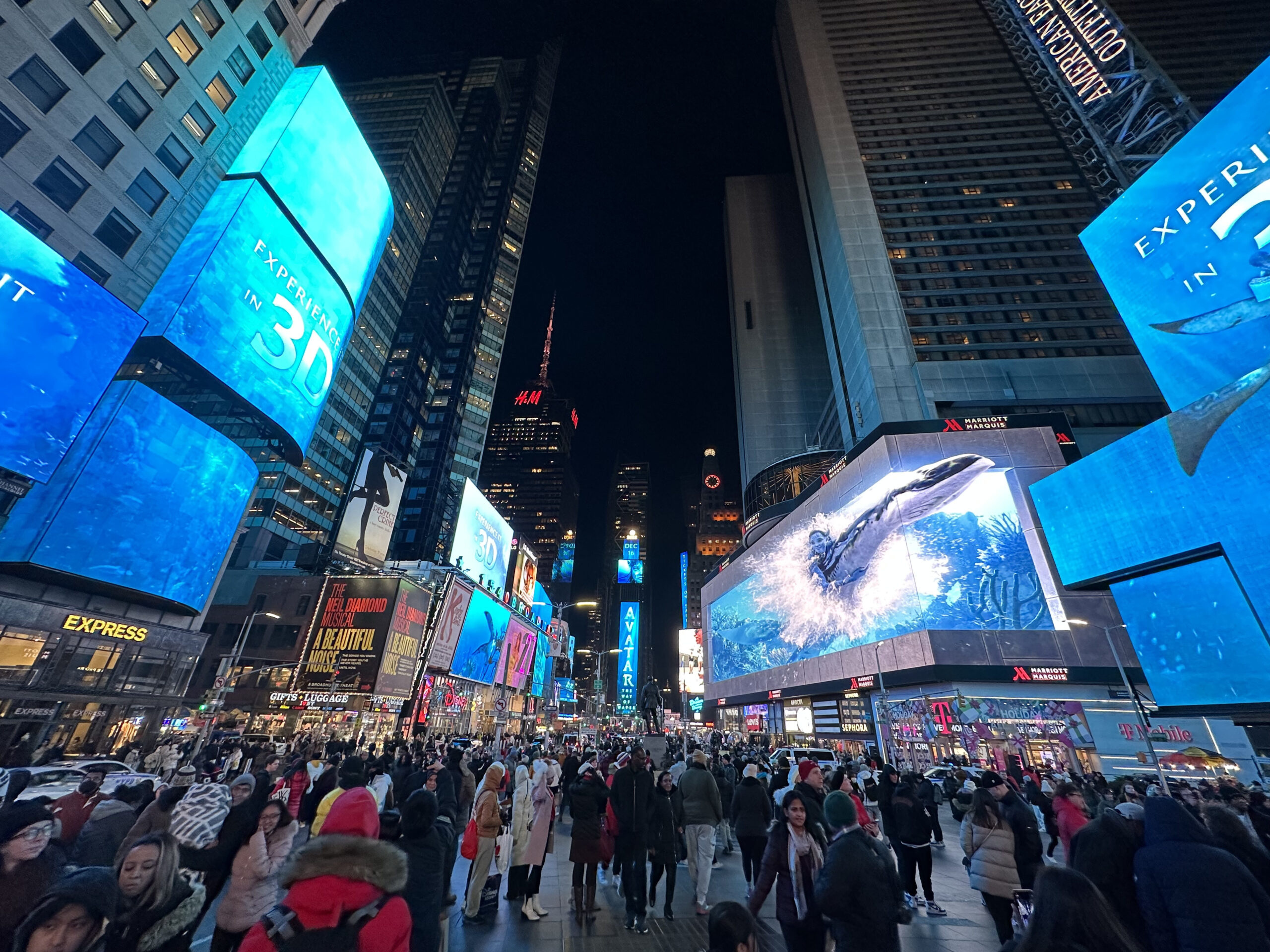Avatar - The Way of Water - Times Square Takeover