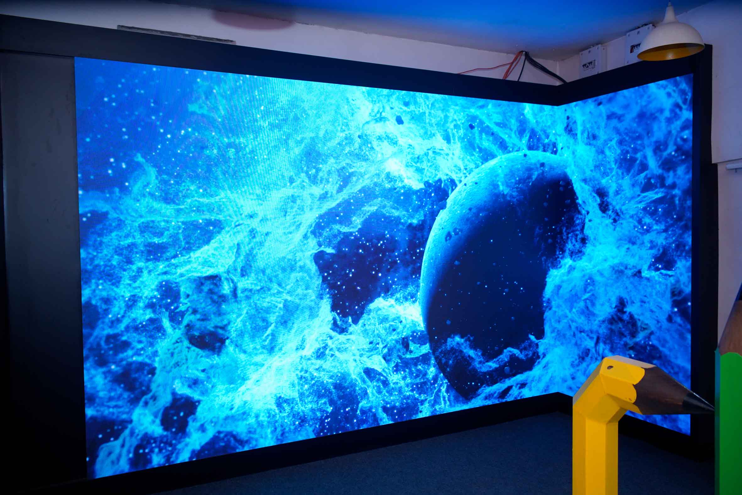 Digital Screen