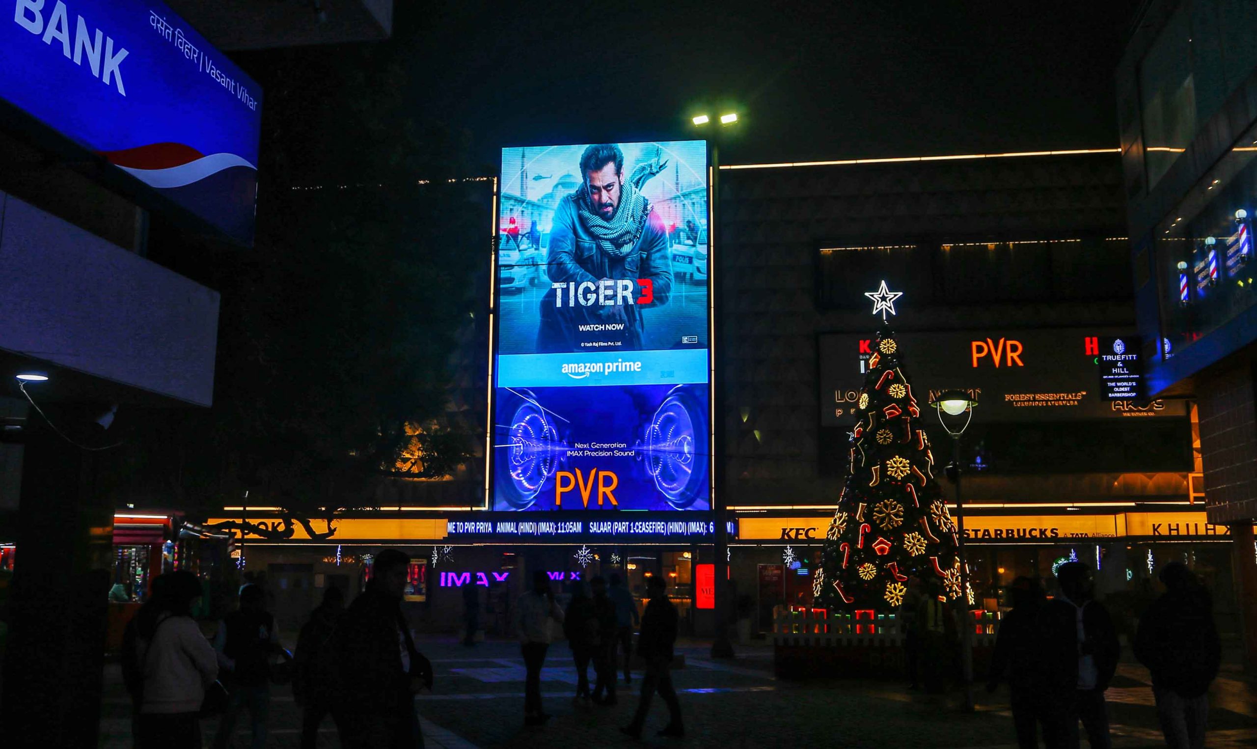 Movie Tiger 3 DOOH campaign 